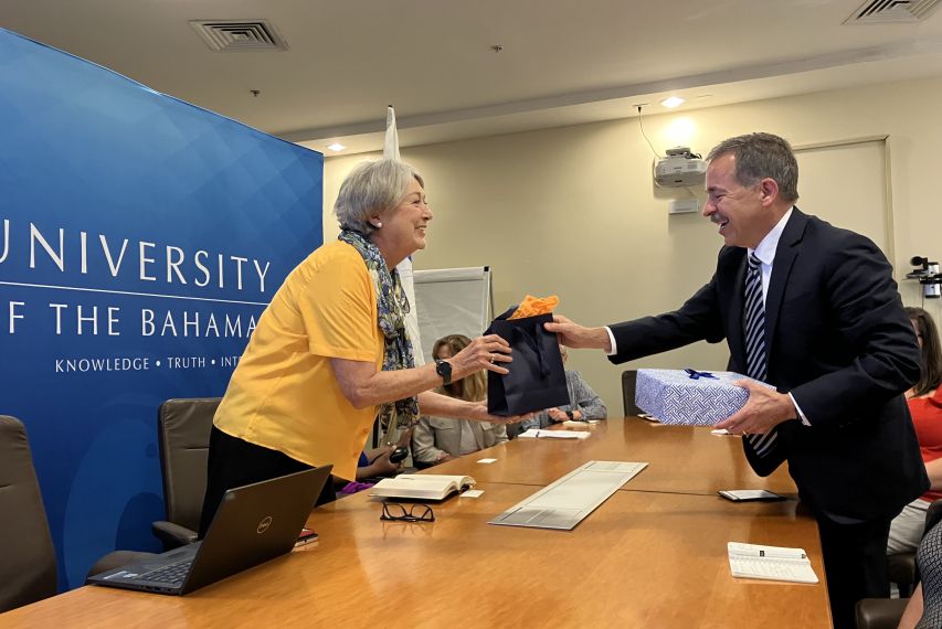 Steve Mull meeting with the University of Bahamas president