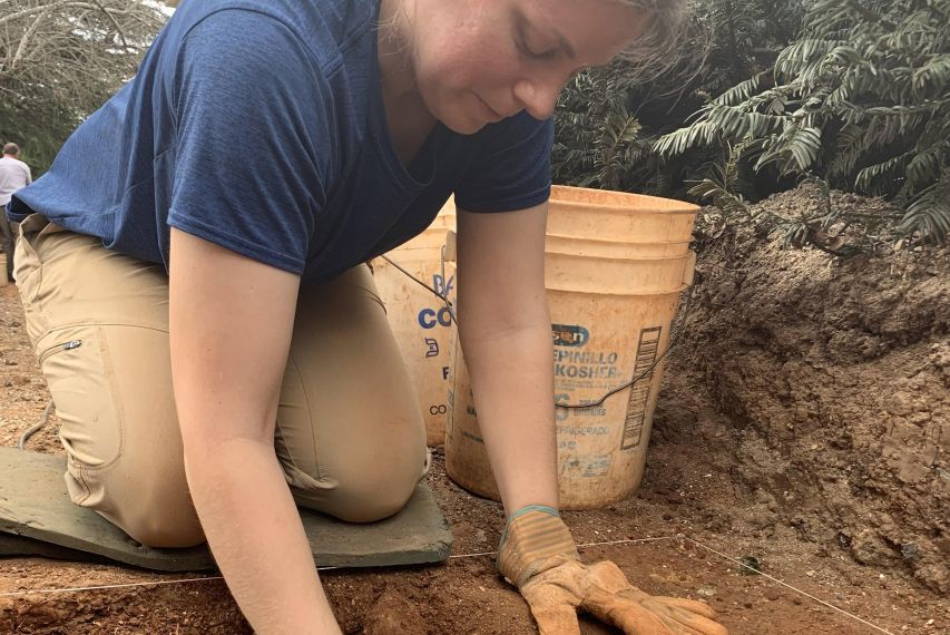 Susan Palazzo digging