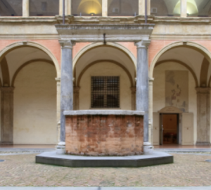 IHGC emblem courtyard at the University of Bologna