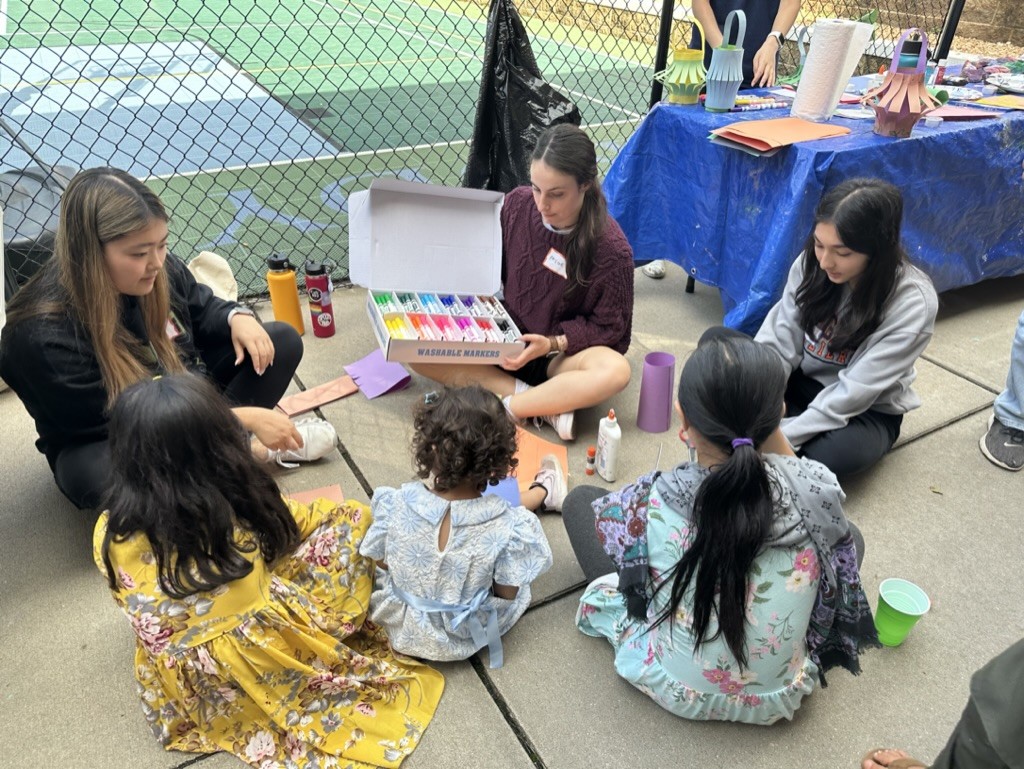 kids doing art